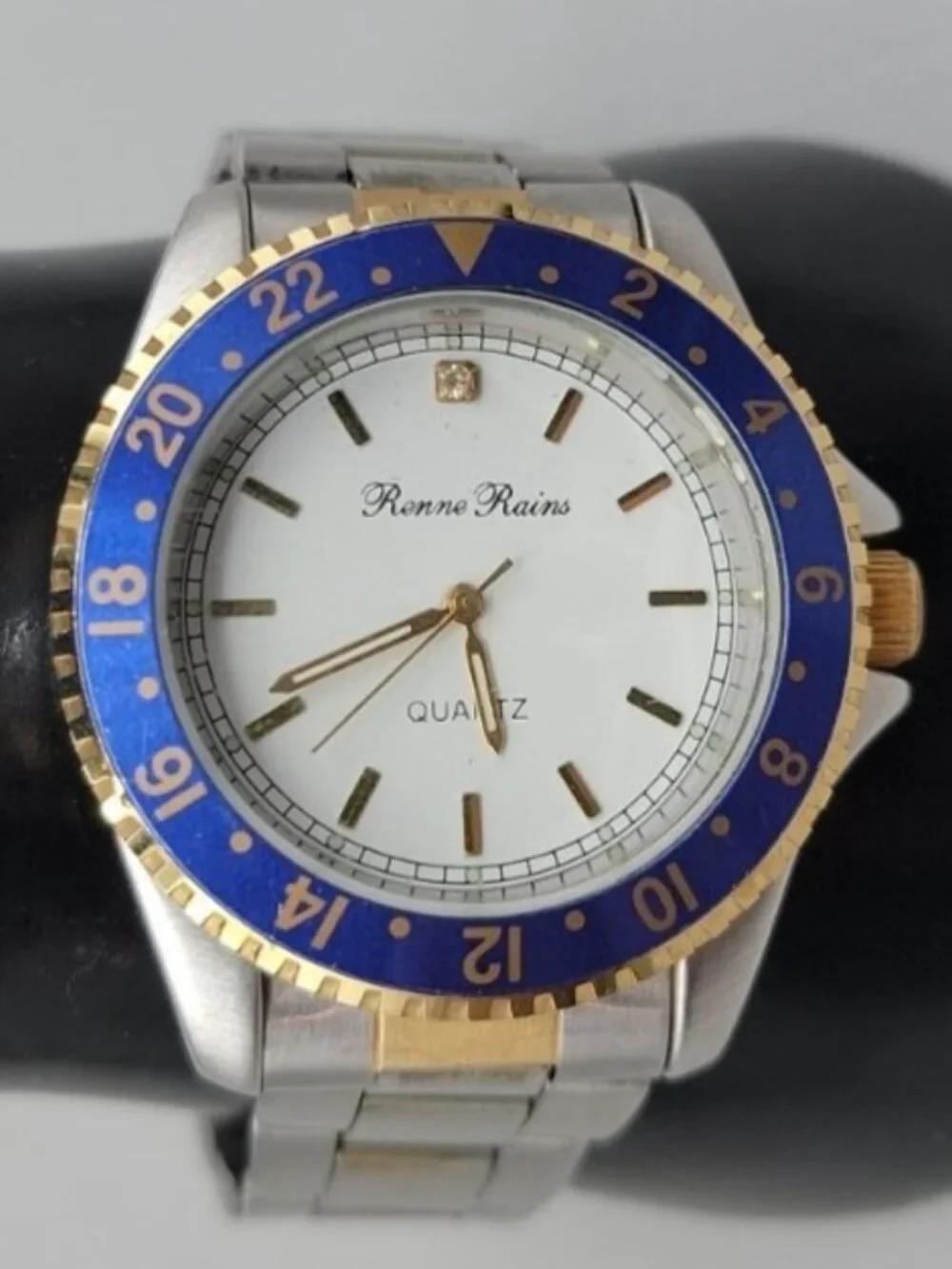 Vintage Renne Rains Stainless Steel Mens Two Tone Watch 8